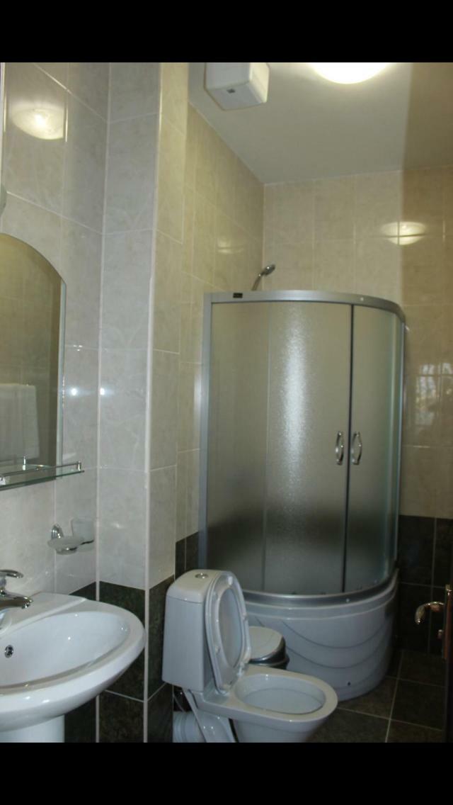 Hotel Laeti-Zhaiyk Atyrau Bagian luar foto